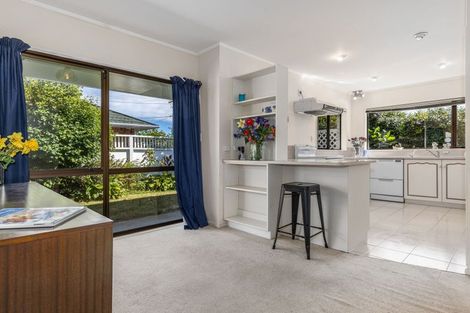 Photo of property in 272 Te Moana Road, Waikanae, 5036