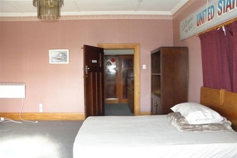 Photo of property in 271 Tay Street, Turnbull Thomson Park, Invercargill, 9810