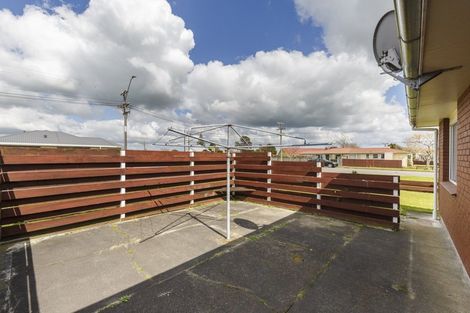 Photo of property in 73 East Street, Feilding, 4702