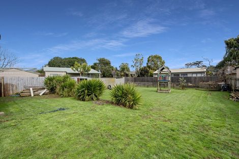 Photo of property in 12 Lane Road, Weymouth, Auckland, 2103
