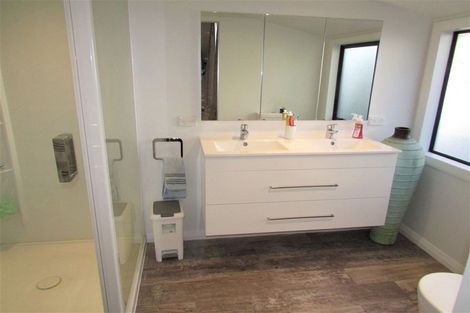 Photo of property in 37 Marlborough Street, Greymouth, 7805