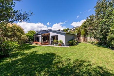 Photo of property in 11 Port Lane, Whitby, Porirua, 5024