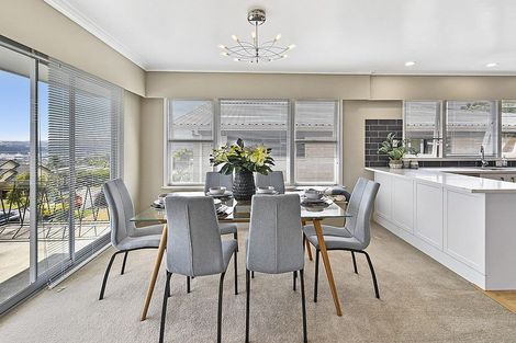 Photo of property in 8 Hamlet Place, Pukekohe, 2120