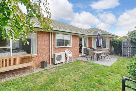 Photo of property in 1/2 Murfitt Place, Sockburn, Christchurch, 8042