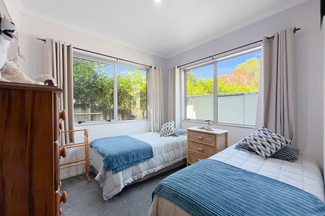 Photo of property in 8 Mako Avenue, Whiritoa, Whangamata, 3691