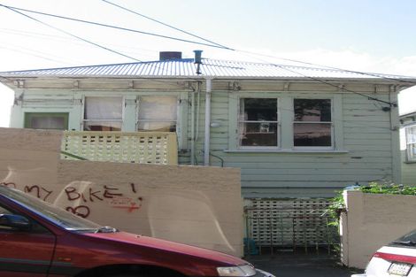 Photo of property in 355 The Terrace, Te Aro, Wellington, 6011