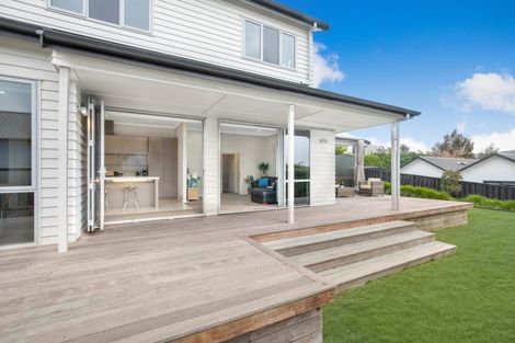 Photo of property in 11 Anselmi Ridge Road, Pukekohe, 2120