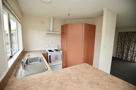 Photo of property in 8a Le Quesne Place, Fairfield, Hamilton, 3214