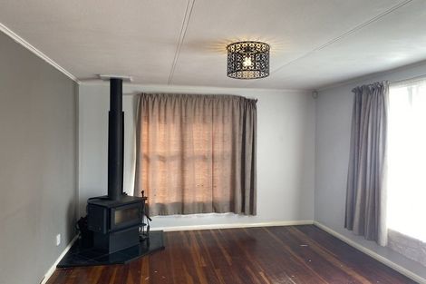 Photo of property in 12 Te Puea Avenue, Meremere, Mercer, 2474