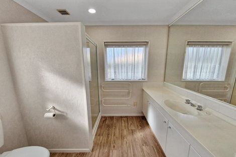 Photo of property in 69 Gravatt Road, Papamoa Beach, Papamoa, 3118