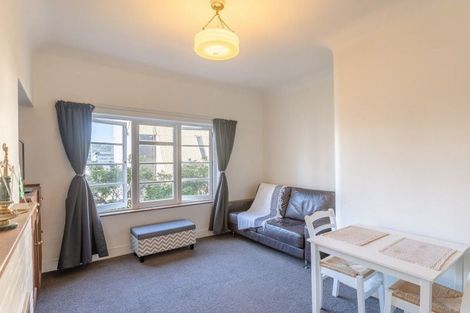 Photo of property in 2/193 The Terrace, Wellington Central, Wellington, 6011