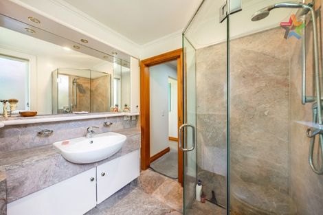 Photo of property in 5 Myrtle Street, Hutt Central, Lower Hutt, 5010