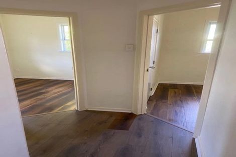 Photo of property in 62 Saddleback Rise, Murrays Bay, Auckland, 0630