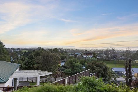 Photo of property in 28 Osprey Drive, Welcome Bay, Tauranga, 3112