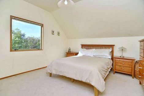 Photo of property in 114b Avonhead Road, Avonhead, Christchurch, 8042