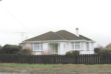 Photo of property in 86 Ferry Road, Edendale, 9825