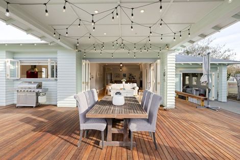 Photo of property in 30 Williams Street, Cambridge, 3434