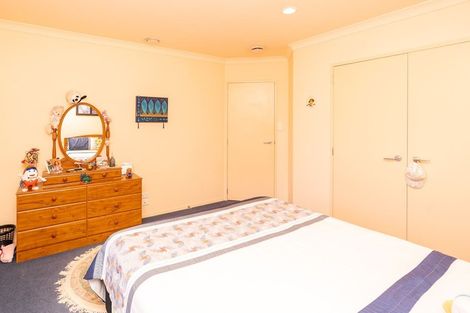 Photo of property in 25 Limousin Place, Grandview Heights, Hamilton, 3200