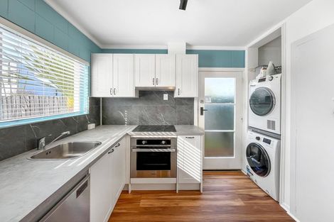 Photo of property in 1/73 Harewood Road, Papanui, Christchurch, 8053