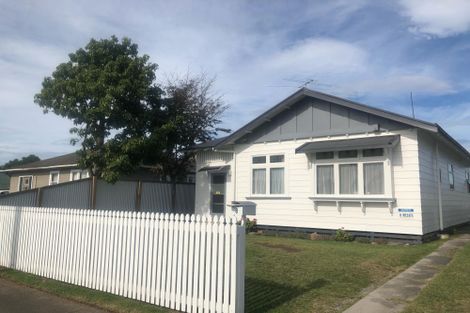 Photo of property in 8 Wellington Street, Te Hapara, Gisborne, 4010