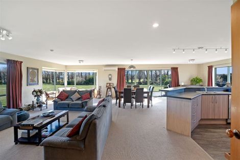Photo of property in 3 Westview Drive, Tinwald, Ashburton, 7700