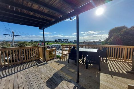 Photo of property in 10 Bisley Avenue, Moana, Nelson, 7011