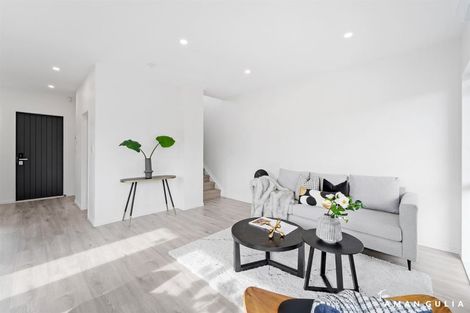 Photo of property in 13a Serjeant Street, Henderson, Auckland, 0612