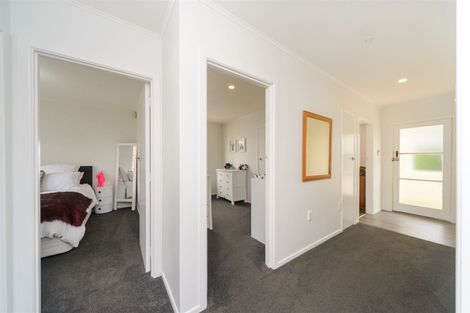 Photo of property in 572 Pioneer Highway, Highbury, Palmerston North, 4412