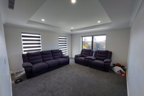 Photo of property in 6 Feather Place, Rolleston, 7615