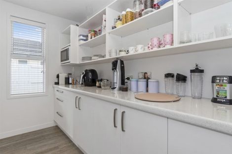 Photo of property in 19 Hiria Crescent, Papamoa Beach, Papamoa, 3118