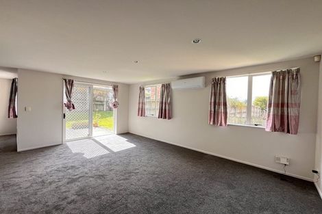 Photo of property in 3 Cityview Place, Massey, Auckland, 0614