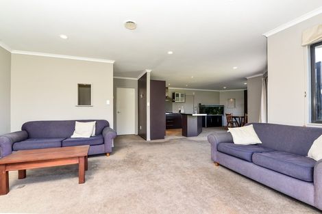 Photo of property in 7 Roderick Place, Rototuna, Hamilton, 3210