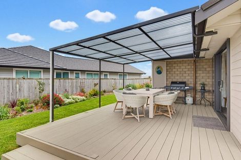 Photo of property in 35 Waipunahau Road, Waikanae, 5036