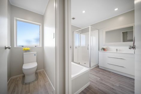 Photo of property in 61b Whatapaka Road, Karaka, Papakura, 2580