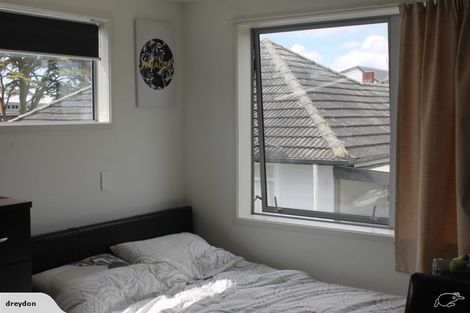 Photo of property in 31c Eastview Road, Glen Innes, Auckland, 1072