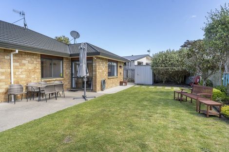 Photo of property in 75 Michael Road, Paraparaumu Beach, Paraparaumu, 5032