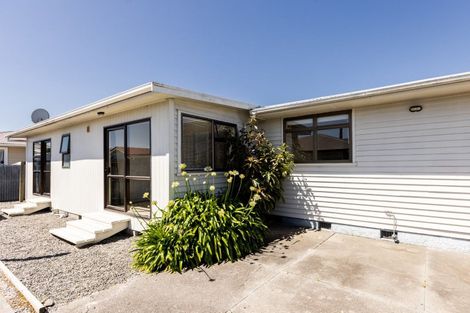 Photo of property in 8 Merton Crescent, Pirimai, Napier, 4112