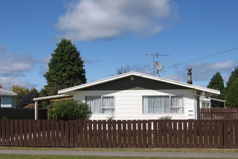 Photo of property in 2/45 Elizabeth Street, Tauhara, Taupo, 3330