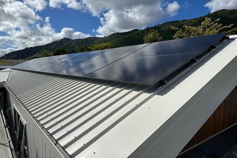 Photo of property in 21 Ruru Street, Waikanae, 5036