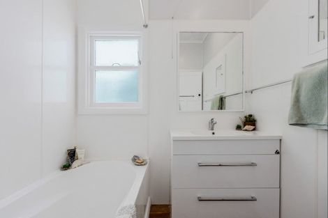 Photo of property in 7 Ferguson Avenue, Westshore, Napier, 4110