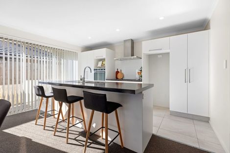 Photo of property in 6 Himalayan Close, Judea, Tauranga, 3110