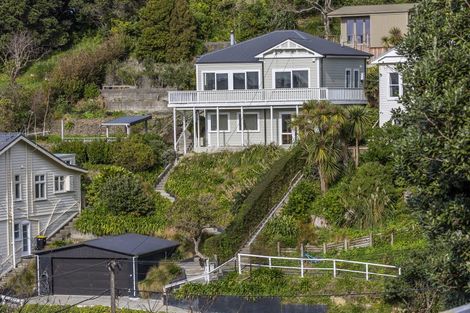 Photo of property in 118 Sutherland Road, Melrose, Wellington, 6023