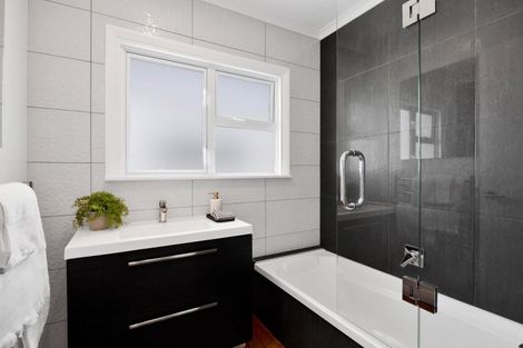 Photo of property in 8 Solway Terrace, Bell Block, New Plymouth, 4312