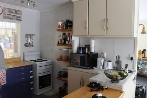 Photo of property in 27 Hurndall Street East, Maungaturoto, 0520