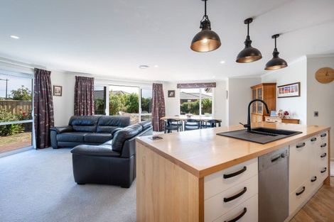 Photo of property in 16 Fairmile Road, Richmond, 7020