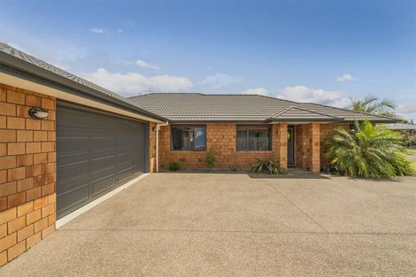 Photo of property in 12 Cobham Lane, Whitianga, 3510