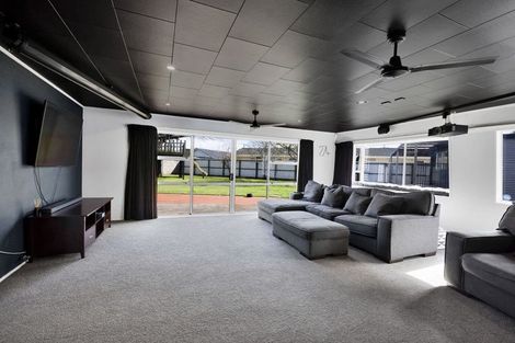 Photo of property in 52 Murray Avenue, Hawera, 4610