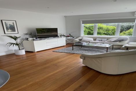 Photo of property in 15a Kellsmere Crescent, Island Bay, Wellington, 6023