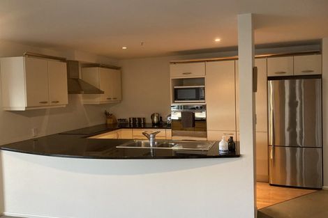 Photo of property in 11/80 Salamanca Road, Kelburn, Wellington, 6012