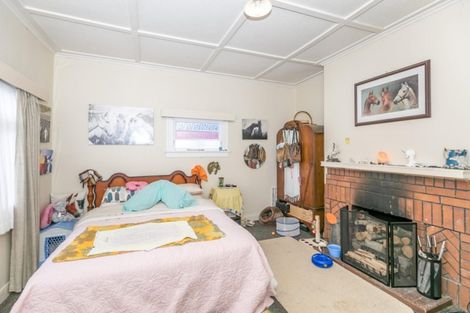 Photo of property in 2 Bute Street, Ranfurly, 9332